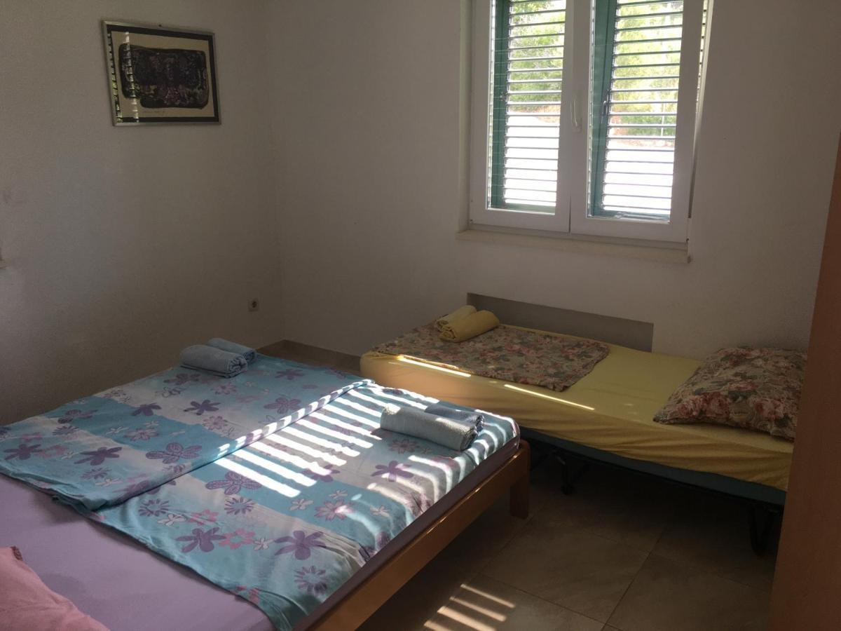 Apartmani Domenika จูเลียนา ภายนอก รูปภาพ